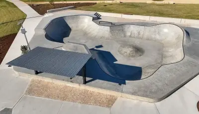 Gipps St Skatepark - Claremont Meadows - Photo courtesy of Convic Skateparks