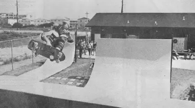 Rolling Surf - Ocean City MD (Photo: Landi Taylor - National Skateboard Review Jan 1979)