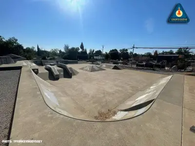 CV Skatepark - Shasta Lake City