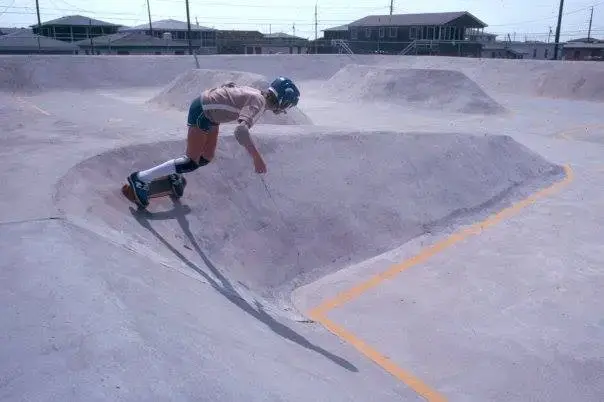 Barney&#039;s Concrete Curl - Kill Devil Hills NC (Photo: Ben Sproul)