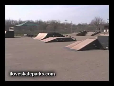 iloveskateparks.com tour - Owatonna Skatepark, Owatonna, MN